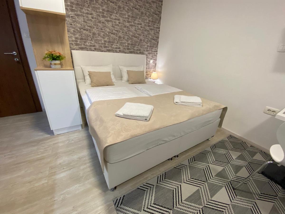 Apartments & Rooms Mostar Story Eksteriør billede